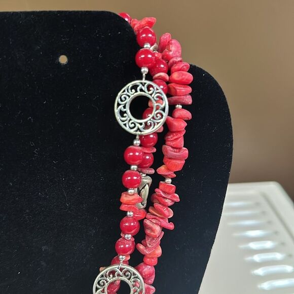Multi strand necklace with red and silver beading - Picture 2 of 3